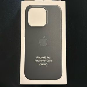 iPhone 15 Pro Fine Woven MagSafe Case